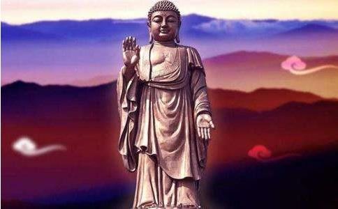 梦见自己给自己理发,想什么？